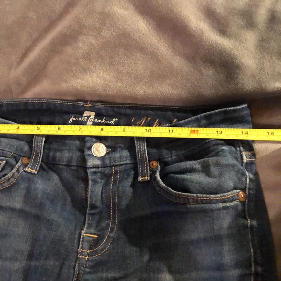 🌹 7 for all mankind size 26 ‘A’ pocket leg wider - Picture 8 of 16